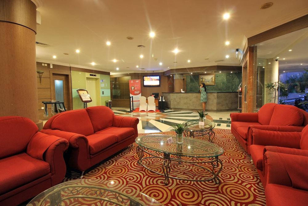 Grand Eska Hotel & Suites Batam 纳柯亚 外观 照片