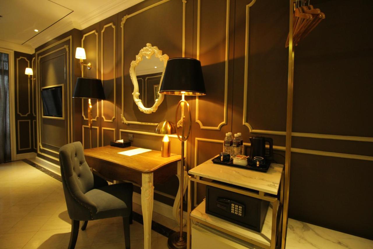 Grand Eska Hotel & Suites Batam 纳柯亚 外观 照片