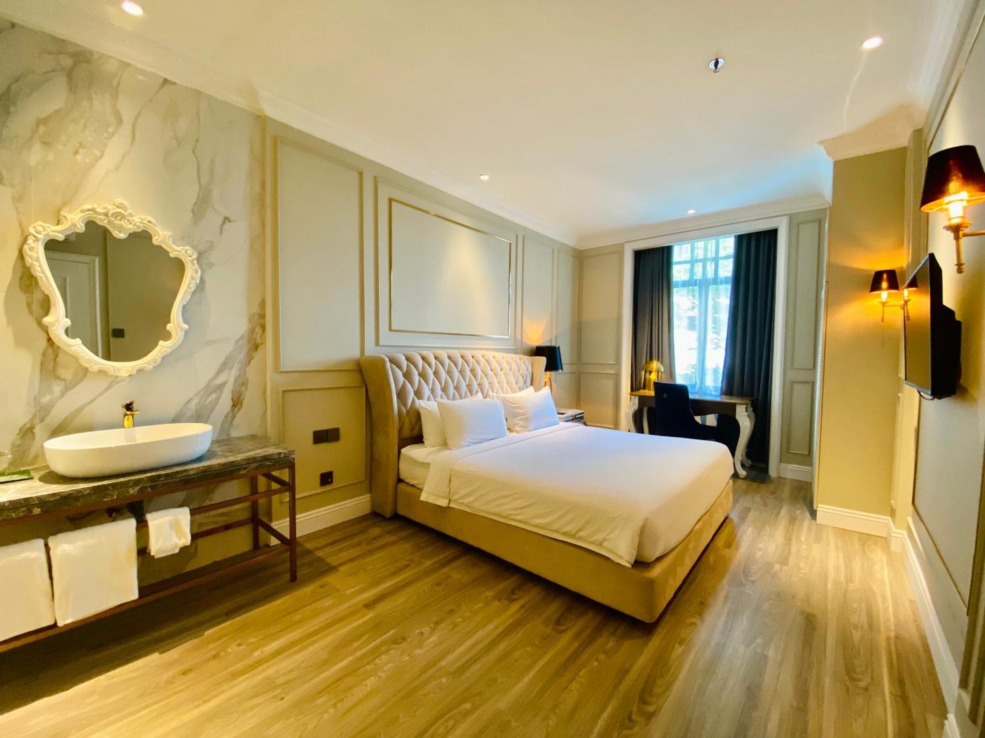 Grand Eska Hotel & Suites Batam 纳柯亚 外观 照片
