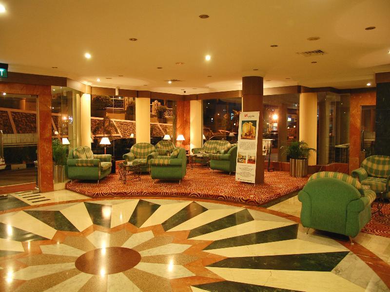 Grand Eska Hotel & Suites Batam 纳柯亚 外观 照片