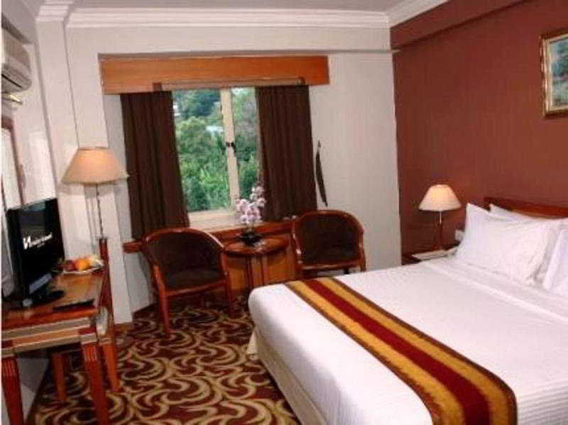 Grand Eska Hotel & Suites Batam 纳柯亚 外观 照片